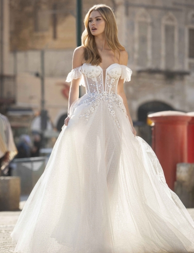 Magda wedding dress
